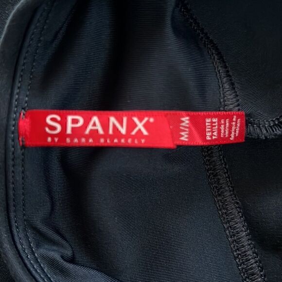 Spanx Ponte Notched Ankle Legging - Picture 5 of 7